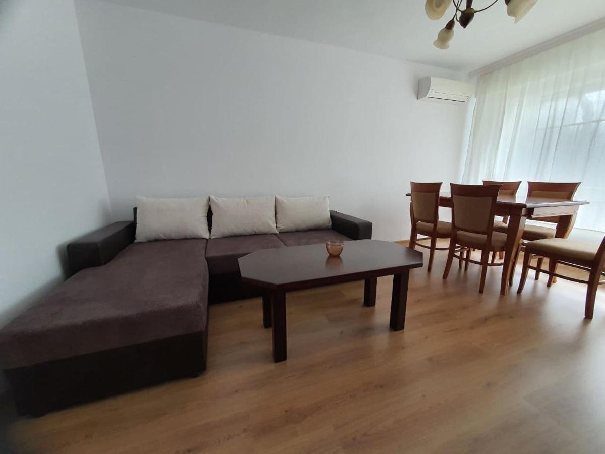 Апртамент Чайка Бл.17 Varna Exteriér fotografie