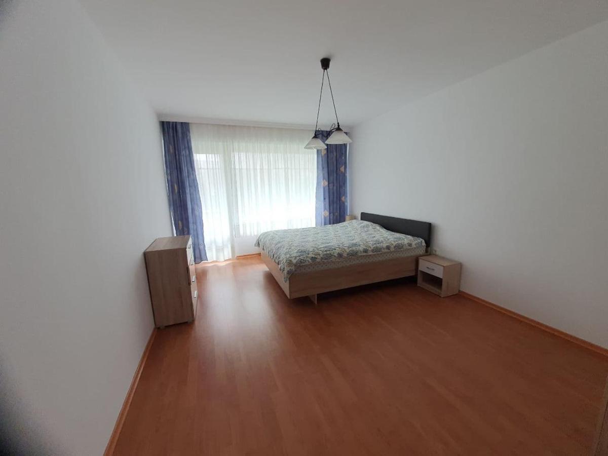 Апртамент Чайка Бл.17 Varna Exteriér fotografie